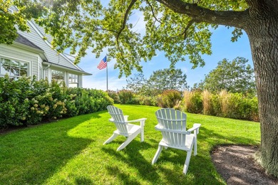 Presenting an offering of rare distinction. Refined coastal - photo 36