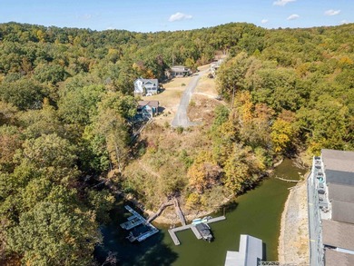 Wake up to breathtaking views of Pickwick Lake from nearly every - photo 38