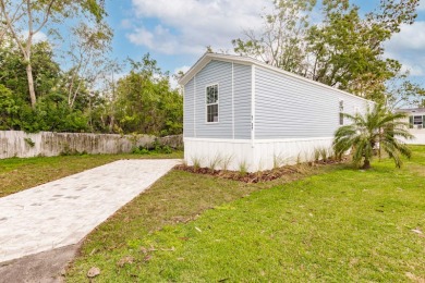 Crooked Lake Home For Sale in Lake Wales Florida