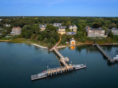 Presenting an offering of rare distinction. Refined coastal - photo 45