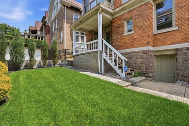 Welcome to this timeless Highland Park gem, where classic - photo 46
