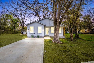 Guadalupe River - Guadalupe County Home For Sale in Seguin Texas