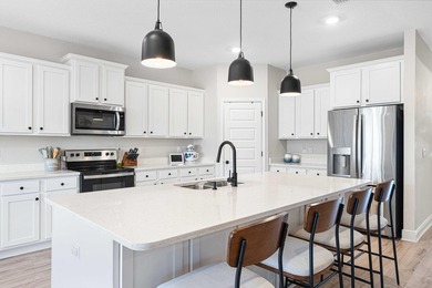 This beautifully upgraded home in the heart of Freeport blends - photo 11