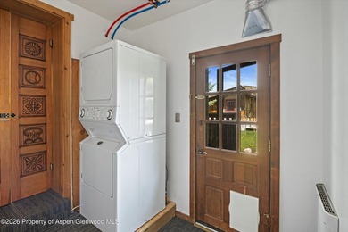 Set in the heart of the Roaring Fork Valley, this extraordinary - photo 19