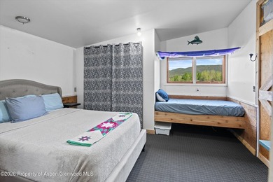 Set in the heart of the Roaring Fork Valley, this extraordinary - photo 29
