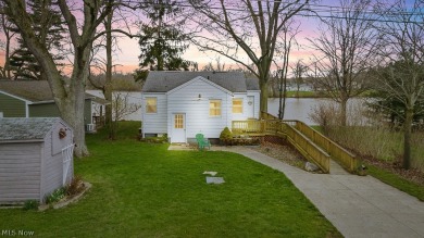 Westville Lake Home Sale Pending in Beloit Ohio