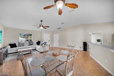 Welcome to 636 SW 10th St., Cape Coral! This turnkey - photo 3