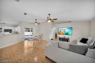 Welcome to 636 SW 10th St., Cape Coral! This turnkey - photo 4