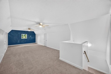 Beautiful rural setting with views of rolling farmland not far - photo 14