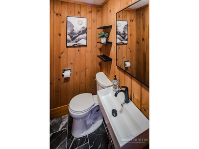 Great price on a large 3 bedroom, two and a half bath Beech - photo 16