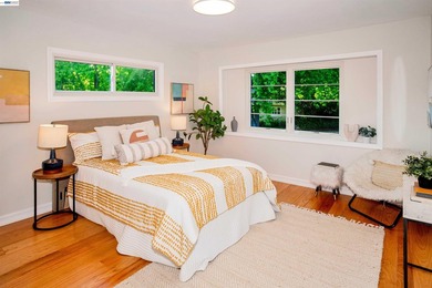 Welcome to 70 St. James Place - a beautifully reimagined - photo 18