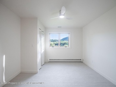 Tucked away on a quiet cul-de-sac backing directly to the golf - photo 19