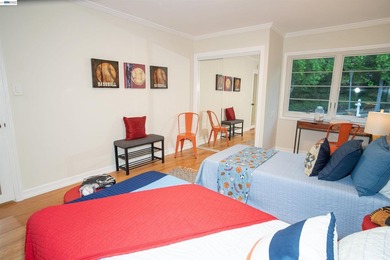 Welcome to 70 St. James Place - a beautifully reimagined - photo 20