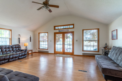 Turnkey cottage on the Lake James Chain ready for new owners! - photo 3