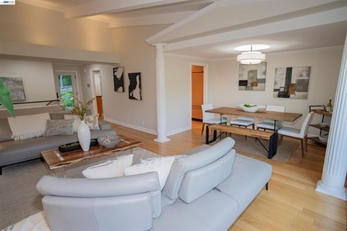 Welcome to 70 St. James Place - a beautifully reimagined - photo 23
