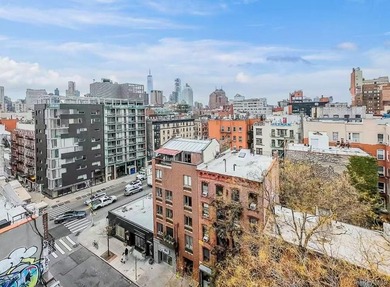 Welcome to the vibrant NoLIta downtown neighborhood! This - photo 24