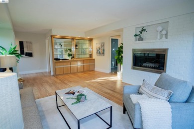 Welcome to 70 St. James Place - a beautifully reimagined - photo 30