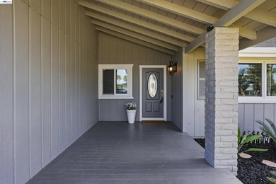 Experience the ultimate waterfront lifestyle at 5502 Drakes - photo 3