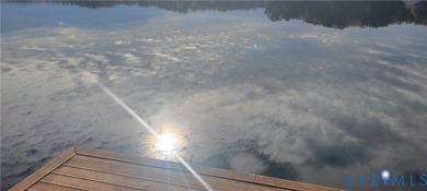 (pending lake) Home For Sale in Bumpass Virginia