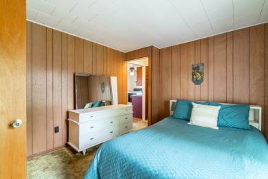 Turnkey cottage on the Lake James Chain ready for new owners! - photo 15