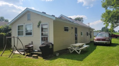 Lake Home For Sale in Columbia City, Indiana