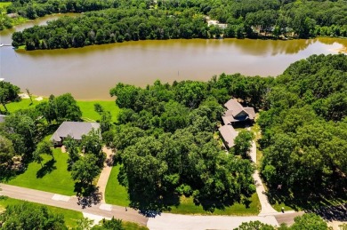 Lake Lot Sale Pending in Larue, Texas