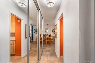 Welcome to the Largest One Bedroom, Junior 4 Luxury Apartment at - photo 13