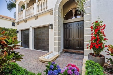 A beautifully designed home in the sought-after Worthington - photo 3