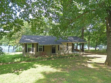 Lake Home For Sale in Cherokee Village, Arkansas