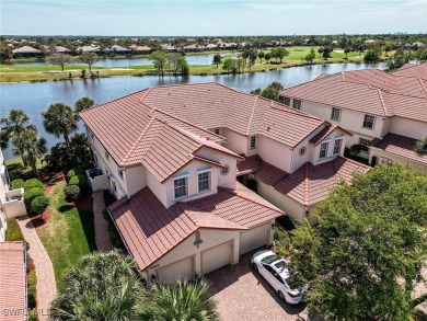 Lake Condo For Sale in Fort Myers, Florida