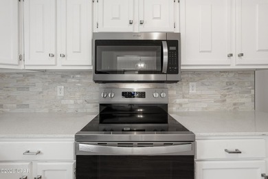 Cute. Updated. Move-in ready. Centrally located. This is a great - photo 12