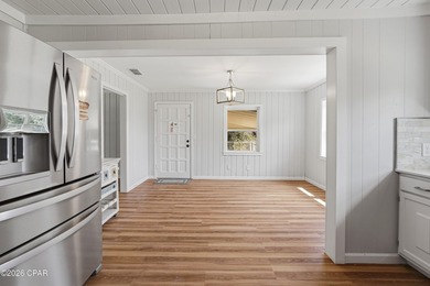 Cute. Updated. Move-in ready. Centrally located. This is a great - photo 13