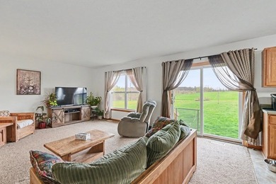 Well into over $30,000 in equity! With a recent appraisal MUCH - photo 15