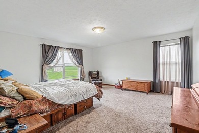 Well into over $30,000 in equity! With a recent appraisal MUCH - photo 17