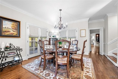 Exceptional two-story home with a fully finished basement - photo 19