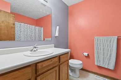 Well into over $30,000 in equity! With a recent appraisal MUCH - photo 22