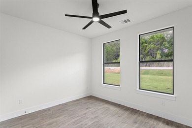 Discover this stunning brand-new 4-bedroom, 2-bathroom home in - photo 22
