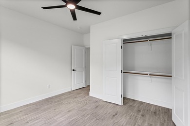 Discover this stunning brand-new 4-bedroom, 2-bathroom home in - photo 23