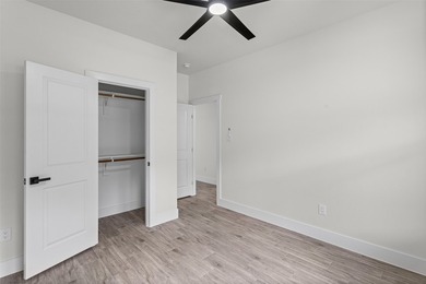 Discover this stunning brand-new 4-bedroom, 2-bathroom home in - photo 26
