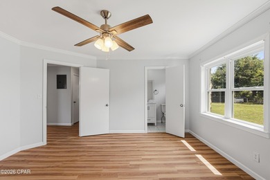 Cute. Updated. Move-in ready. Centrally located. This is a great - photo 27