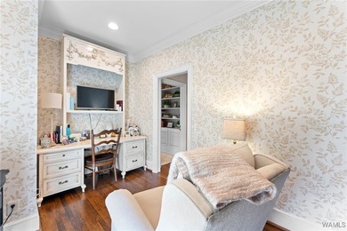 Exceptional two-story home with a fully finished basement - photo 30