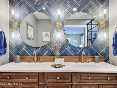 Welcome to this beautifully redesigned pool home, professionally - photo 32