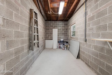 Cute. Updated. Move-in ready. Centrally located. This is a great - photo 34