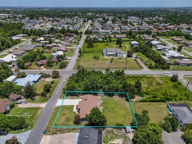 Cute. Updated. Move-in ready. Centrally located. This is a great - photo 42