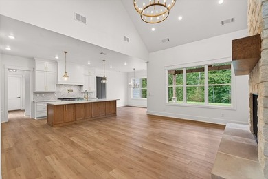 Come check out this newly constructed home built in Clear Creek - photo 9