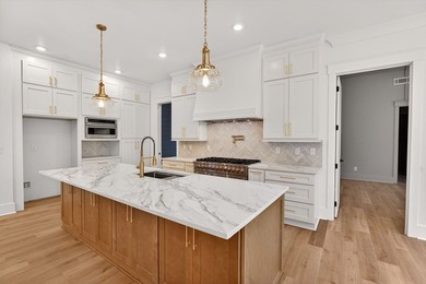 Come check out this newly constructed home built in Clear Creek - photo 10