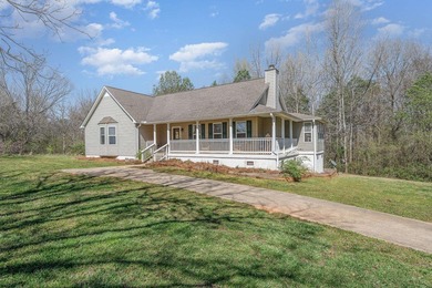 One story farm house on 74.39 acres. The 3 bedroom 2 bath home - photo 3