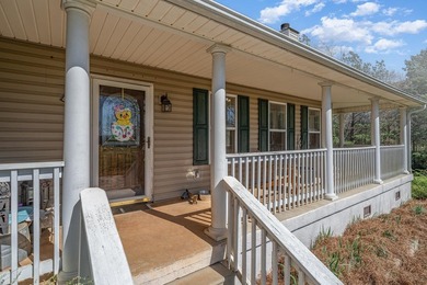 One story farm house on 74.39 acres. The 3 bedroom 2 bath home - photo 5