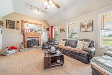 One story farm house on 74.39 acres. The 3 bedroom 2 bath home - photo 7