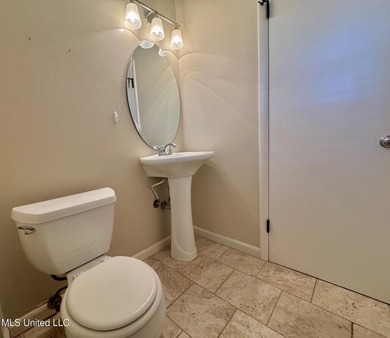 This is the opportunity to own a beautiful all-brick 5-bedroom - photo 9